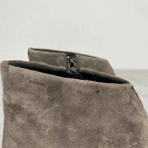 GEOX Ankle Boots Suede Bootie Taupe Size Zip Heels - Picture 2 of 12